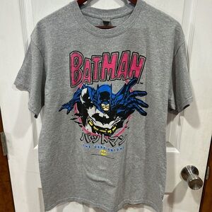 Batman Graphic T-Shirt – Gildan | Size Large